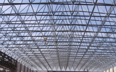 城中钢结构厂房屋面板及保温层安装 城中钢结构厂房屋面板及保温层安装