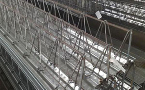 施工必看:城中青海城中楼承板工程四大原则与关键数据——从排版到栓钉一次讲透 施工必看:城中青海城中楼承板工程四大原则与关键数据——从排版到栓钉一次讲透